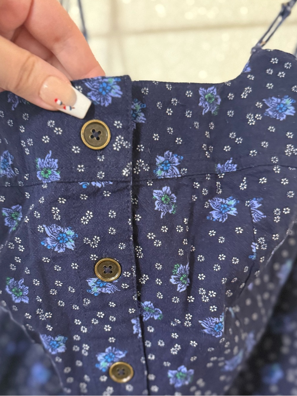 Free People Maddie Floral Button Printed Tunic in Navy Blue Combo size medium - Picture 4 of 8
